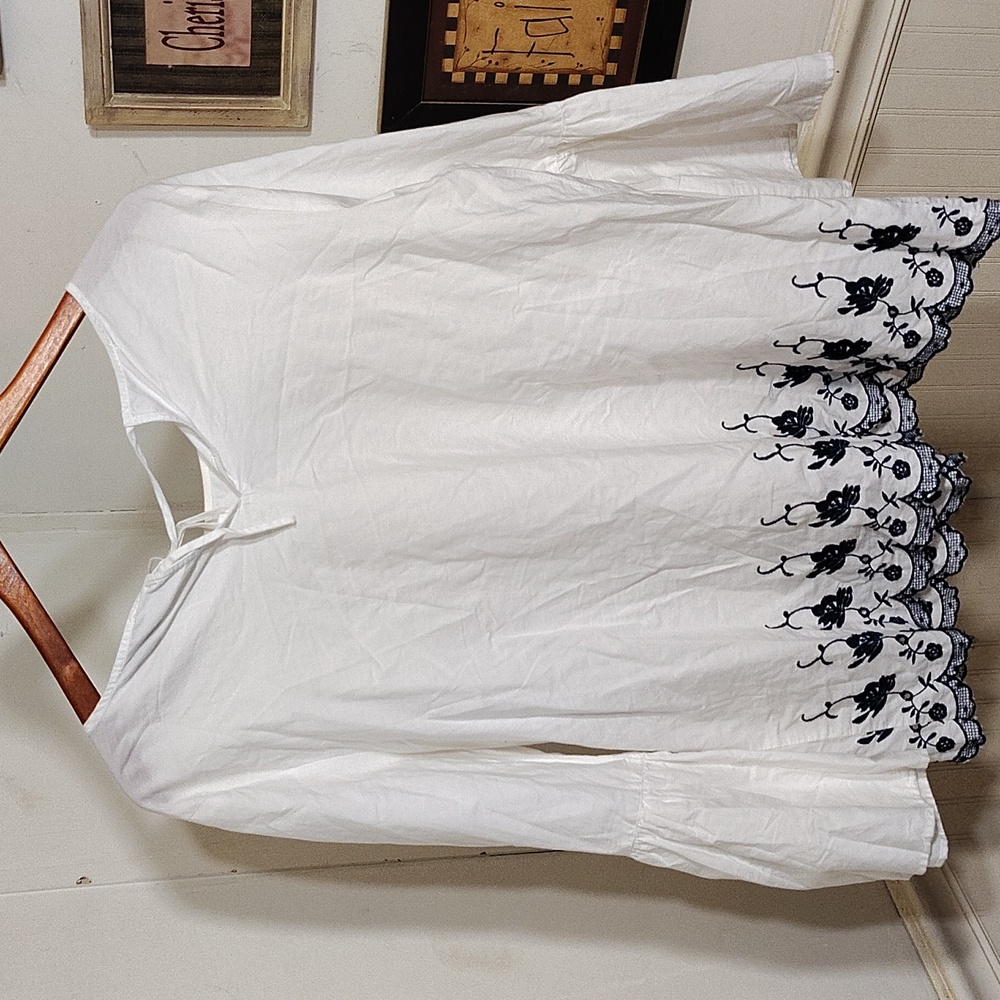 LOFT White Boxy Embellished Blouse - Picture 6 of 6